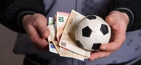 Money Betting on Football 